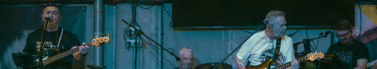 The Mindbenders with guest James Peake